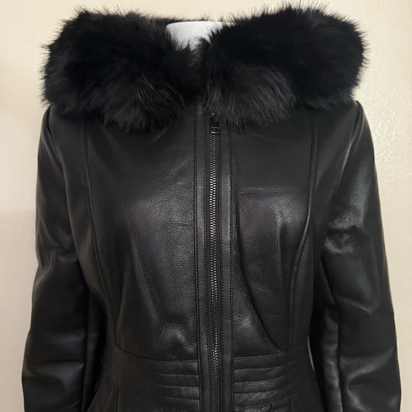 Black PU leather long jacket with sherpa lining removable faux fur on hoodie - Picture 4 of 14